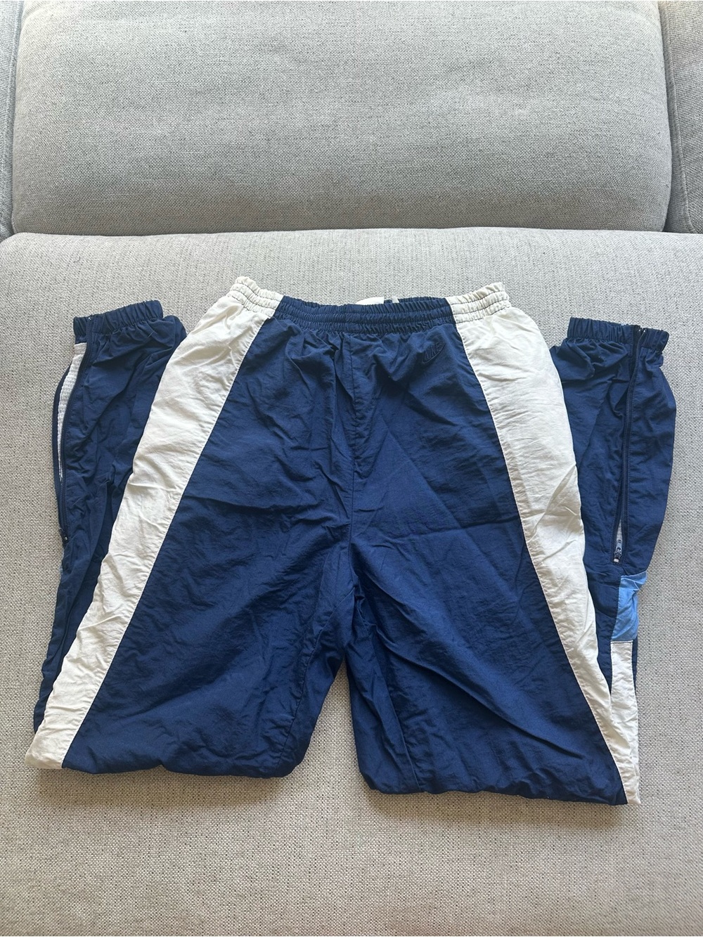 Nike Vintage Y2K Retro Windbreaker Sweatpants Women’s M
